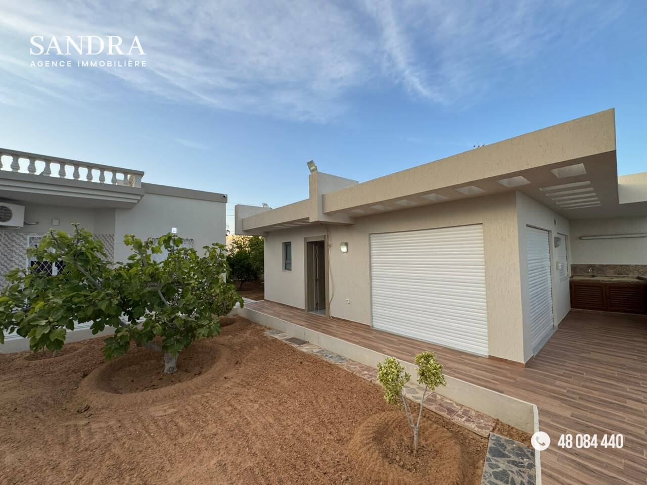 Property media