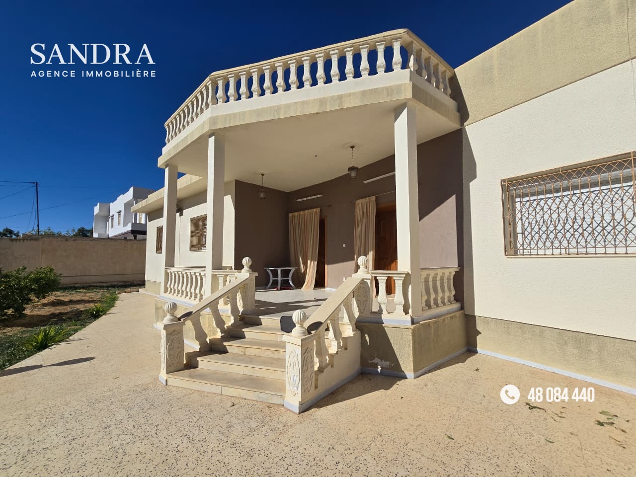 Property media