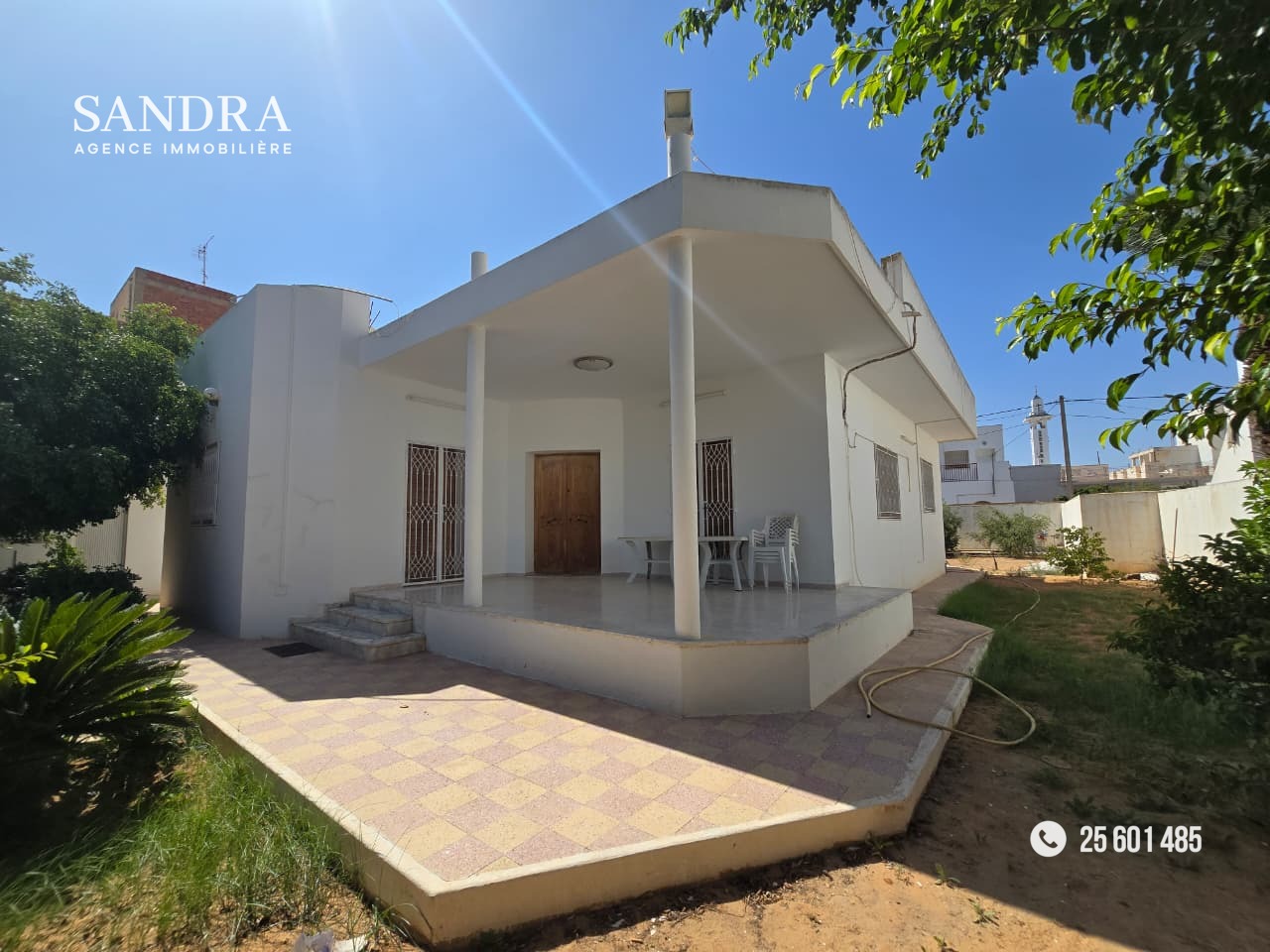 Property media