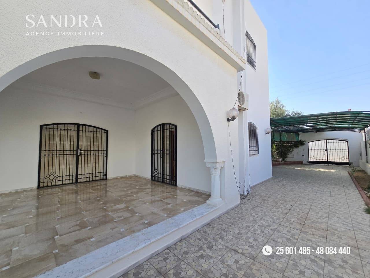 Property media