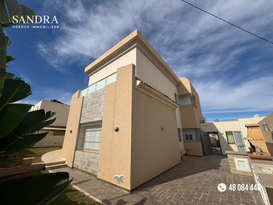 Property media