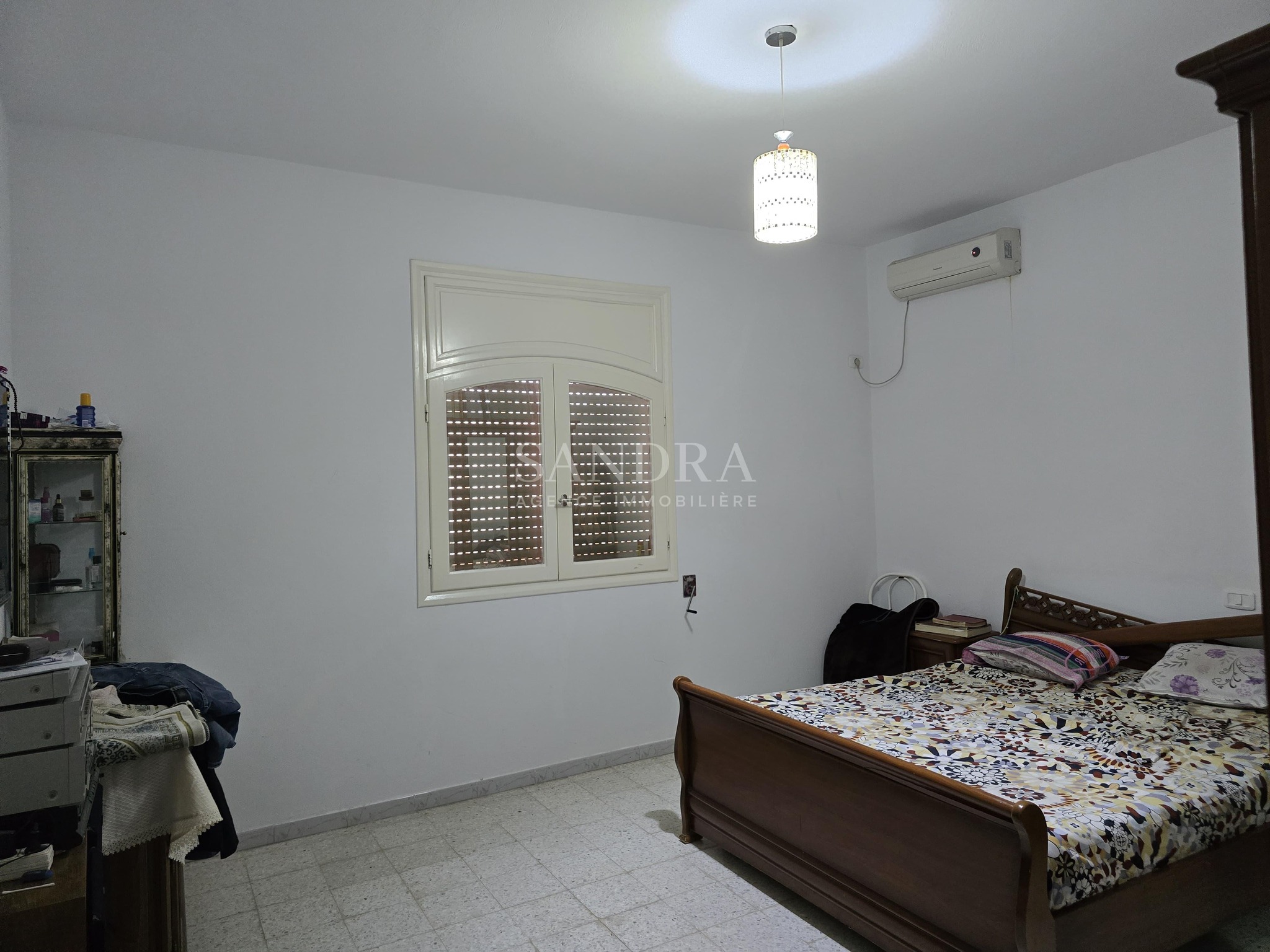 Property media