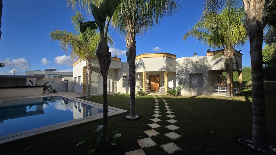 Property media