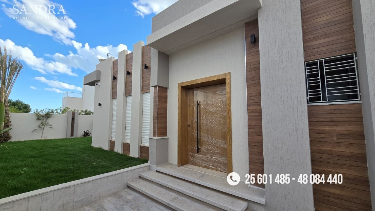 Property media